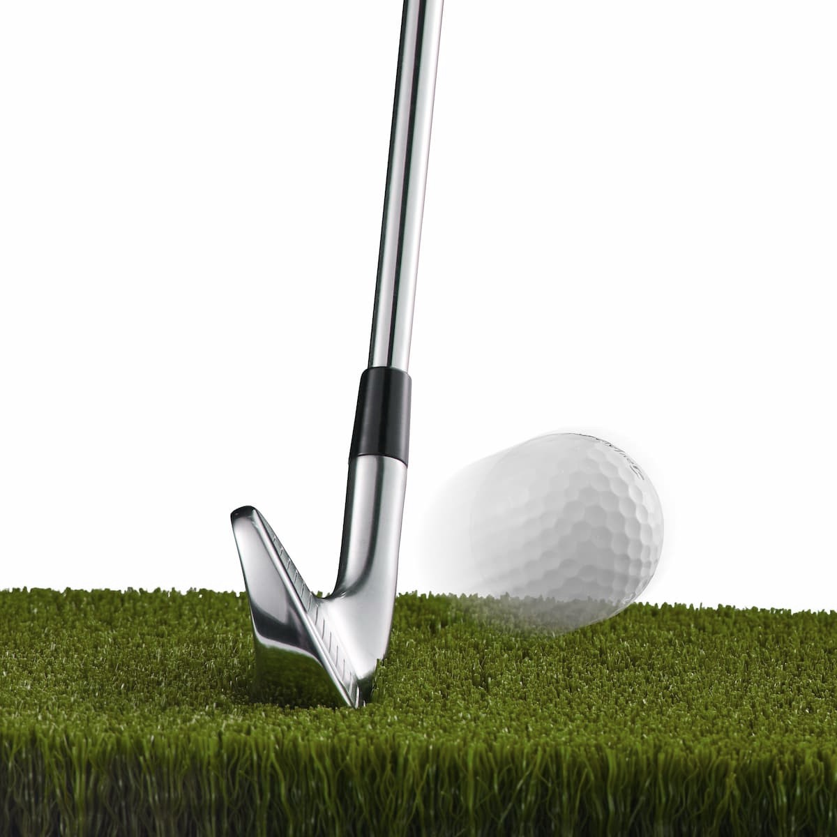 Fiberbuilt Grass Series golf club hitting golf ball